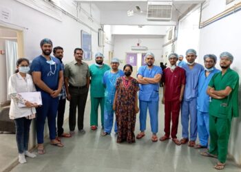 अथक प्रयत्नांनी मुलीला मिळाले जीवदान, पाच लाखात एखाद्याला होतो गॅस गॅंग्रीन आजार