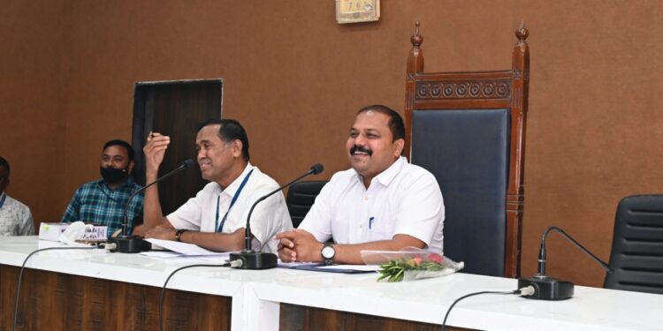 नंदुरबार शहरातील गटार व रस्ता विकास कामांसाठी पालिकेच्या सर्वसाधारण सभेत सव्वा दोन कोटी मंजूर