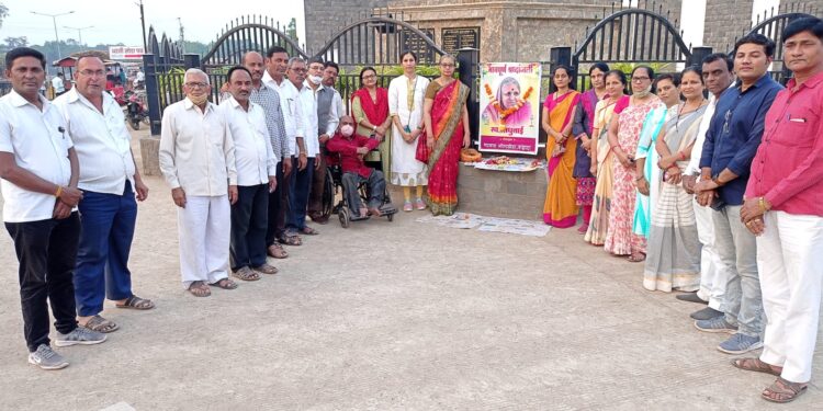 लोणखेडा येथे भाजपातर्फे सिंधुताई सपकाळ यांना श्रद्धांजली