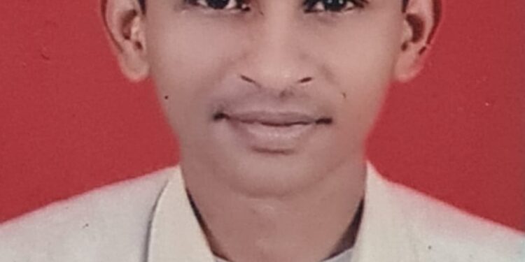 ज्वारी खरेदीसाठी शेतकऱ्याकडून 5 हजाराची लाच स्विकारतांना आदिवासी विकास महामंडळाच्या दोघा कर्मचाऱ्यांना रंगेहाथ पकडले