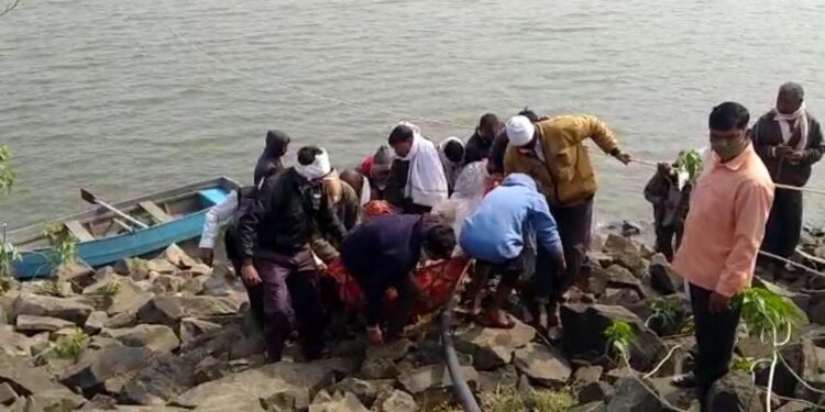 वागदी धरणात मासेमारीच्या जाळ्यात अडकून एकाचा मृत्यू