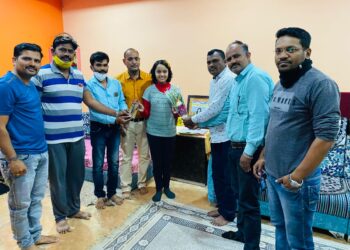 इंटरनॅशनल वंडर बुक ऑफ रेकॉर्ड करणाऱ्या किमया राठोड यांचा प्रहार शिक्षक संघटनेतर्फे सत्कार