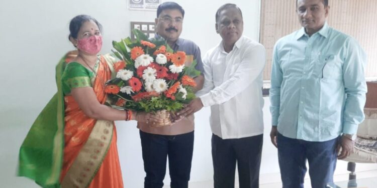 विकास कामासाठी निधी मंजुर करुन दिल्याबद्दल आ.शिरीषकुमार नाईकांचे मानले आभार