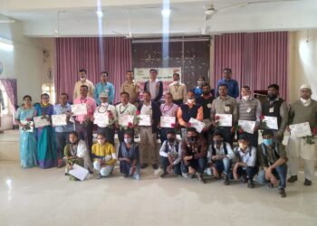 लोकशाही बळकट करण्यासाठी सर्वांनी सहभागी व्हावे  : तहसीलदार मंदार कुलकर्णी