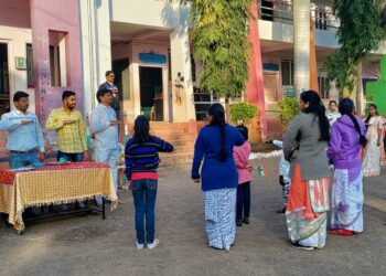 आमलाड येथे प्रजासत्ताक दिन साजरा