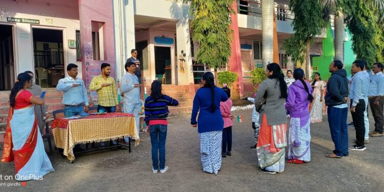 आमलाड येथे प्रजासत्ताक दिन साजरा