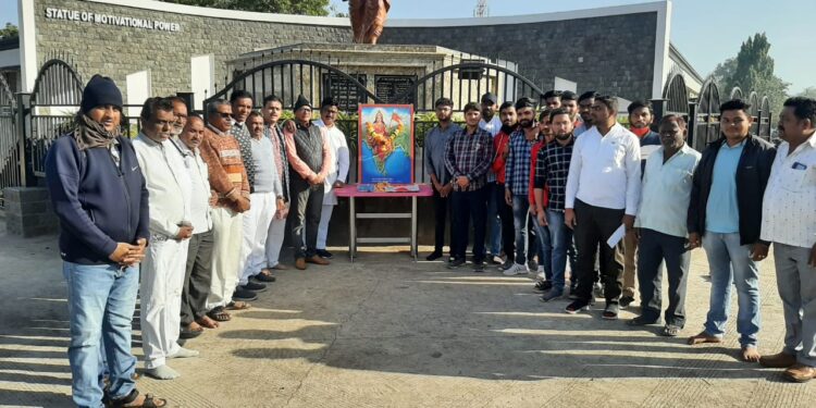 लोणखेडा येथे राष्ट्रीय स्वयंसेवक संघाच्यावतीने भारत माता प्रतिमा पूजन