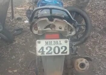 निंबोणी येथे चारचाकी व दुचाकीचा अपघात, युवक गंभीर जखमी