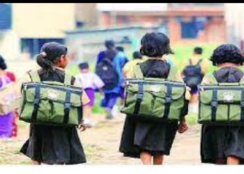 अखेर सोमवारपासून राज्यातील सर्व शाळा सुरू, शिक्षणमंत्री वर्षा गायकवाड