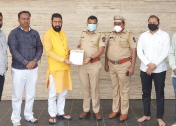 आंदोलनापुर्वी पुतळा घेतला ताब्यात,नाना पटोलेंना अटक करा भाजपा जिल्हाध्यक्ष विजय चौधरी यांची मागणी