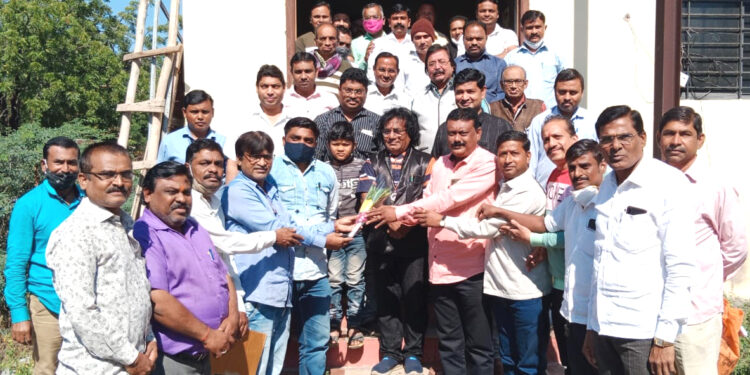 नंदुरबार जिल्हा साप्ताहिक वृत्तपत्र संघटनेची कार्यकारिणी गठीत,अध्यक्षपदी सतिष गोसावी तर उपाध्यक्षपदी दिलीप बडगुजर यांची निवड