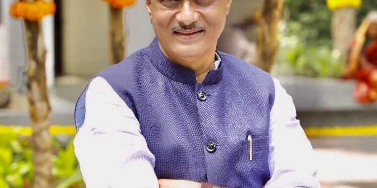 उपमुख्यमंत्री अजित पवार यांच्या यशस्वी मध्यस्थीनंतर राज्य शासकीय कर्मचाऱ्यांची संप मागे घेण्याची तयारी, उद्या घोषणा करण्याची कर्मचारी नेत्यांची माहिती