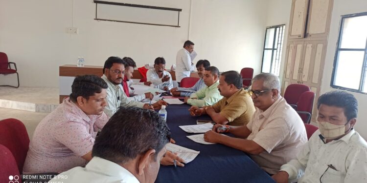 तळोदा येथील संजय गांधी निराधार योजना समितीची बैठकीत पावणे दोनशे प्रकरणे मंजूर