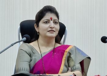 बालविवाह होणाऱ्या ग्रामपंचायतीचे सरपंच व विवाहाची नोंद करणाऱ्यांचे पद रद्द होणार : रुपाली चाकणकर