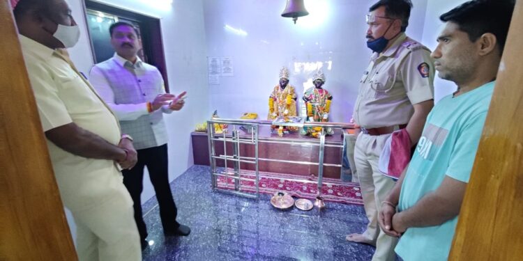 लोणखेडा येथे विठ्ठल रुखमाबाई मंदिरात चोरी ,आ. राजेश पाडवी यांनी केली पाहणी
