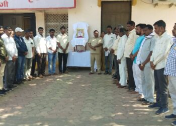 मोलगी येथे  कै.डॉ.नरेंद्र पाडवी यांना सर्व पक्षीय ,सामाजिक कार्यकर्त्यांनी दिली श्रद्धांजली