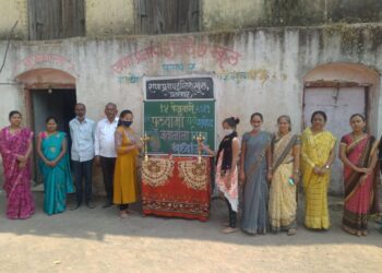 प्रतापपुर येथे पुलवामा शहीद जवानांना श्रद्धांजली