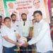 शहादा शहर व तालुका राष्ट्रवादीतर्फे एस टी आगारातील कर्मचाऱ्यांना संवेदना किट वाटप