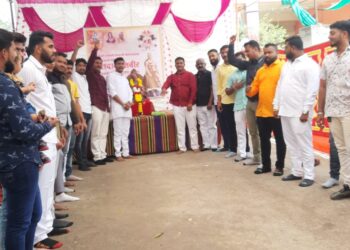 नंदूरबार येथे शिवजयंतीनिमित्त गणेशनगर मित्र परिवार व शिवराणा प्रतिष्ठान हिंदुस्थानच्या वतीने रक्तदान शिबीर