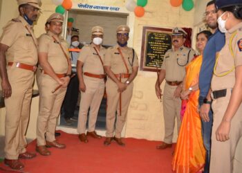 नवापुर पोलीस ठाण्यात महिला विश्राम गृहाचे उद्घाटन
