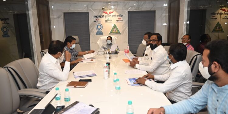 अनुसूचित जाती व जमातीतील उद्योजकांसाठी नवीन वीज धोरण :  ऊर्जामंत्री डॉ राऊत यांनी दिले संकेत