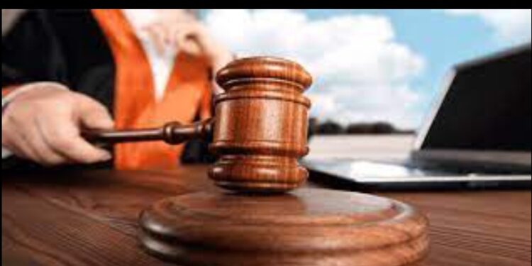 नंदूरबार येथे पोलीसांचे कर्तव्यात अडथळा निर्माण करुन शिवीगाळ व मारहाण करणार्‍या दोघा महिला आरोपीतांना न्यायालयाने ठोठावली कारावासाची शिक्षा