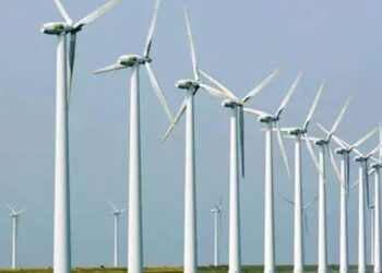 जिल्ह्यातील पवनऊर्जा निर्माण करणारी सुझलॉन व तिची उपकंपनी सर्जन रियालिटीज यांच्या बोगस जमीन व्यवहाराचा आवाज  आमदार शिरीष नाईक यांनी विधानसभेत पोहोचला