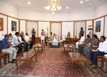 ओबीसी  समाजास राजकीय आरक्षण मिळण्याचा मार्ग मोकळा, राज्यपालांची विधेयकावर स्वाक्षरी, राज्यातील ओबीसी भटके विमुक्त संघटनांनी केले स्वागत