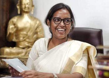 राज्यातील शासनाच्या सर्व शाळांमध्ये सीसीटीव्ही कॅमेरे बसविणार : शालेय शिक्षण मंत्री वर्षा गायकवाड