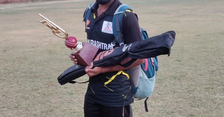 अखेर सातपुडयातील सचिन वसावे दुबई येथे झाला रवाना,शारजाह मैदानावर पाकिस्थान,बांग्लादेश, ओमान विरूध्द खेळनार क्रिकेट सामने