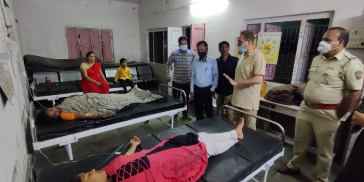 राकसवाडे येथे १४३ जणांना विषबाधा, अधिकारी व आरोग्य विभागाच्या प्रयत्नामुळे परिस्थिती नियंत्रणात