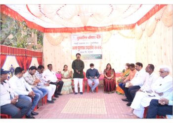 शहादा येथे युवकमित्र  परिवारातर्फे  मराठी राजभाषा दिनानिमित्त पुस्तक प्रदर्शन