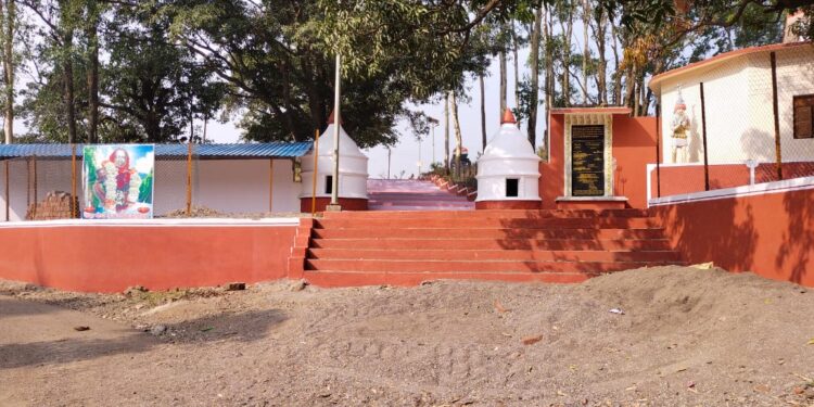 देवगोई याहा मोगी माता मंदिर परिसर आदिवासी संस्कृती दर्शविणारे चित्र ठरलेत आकर्षण