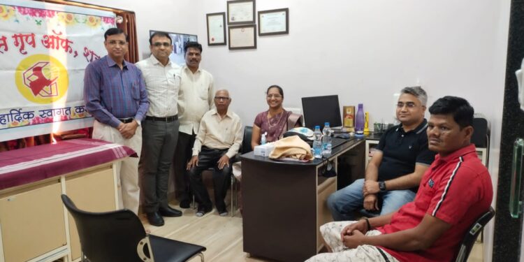 शहादा येथे जायंट्स ग्रुपतर्फे प्लास्टिक सर्जरी शिबीर