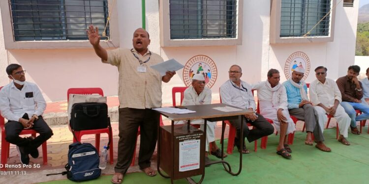 राजबर्डी येथे प्रधानमंत्री आवास योजनेच्या घरकुल लाभासाठी विशेष ग्रामसभेचे आयोजन