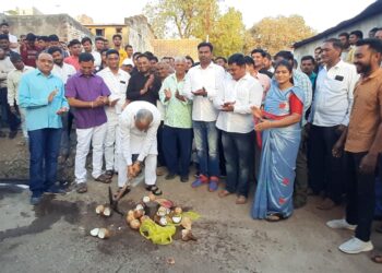 रायसिंगपुऱ्यात विकासकामाचे माजी आ.चंद्रकांत रघुवंशी यांच्या हस्ते भूमिपूजन
