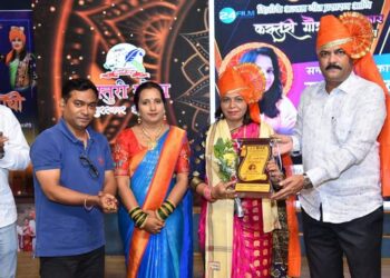 अनामिका चौधरी यांना “कस्तुरी गौरव पुरस्कार”