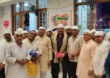 बाबा गरीबदास समाधी साहेब मंदिरात वार्षिक मेला उत्सवानिमित्त मा.आमदार शिरीष चौधरी यांनी घेतले दर्शन