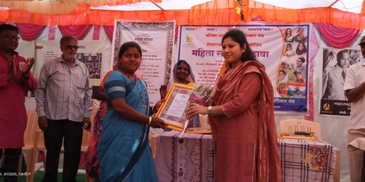 महिलांच्या प्रश्नांना न्याय देण्यासाठी सदैव कटिबद्ध राहणार : जि.प.अध्यक्षा ॲड.सीमा वळवी
