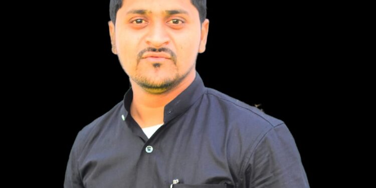 अल्पसंख्यांक विकास व हक्क फाउंडेशनच्या जिल्हाध्यक्षपदी आकिब असलम धोबी यांची निवड