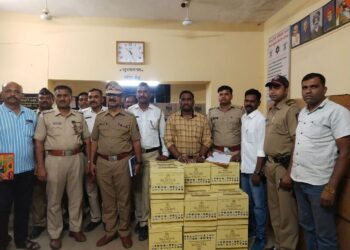 अक्कलकुव्यात २५ लाखाचा अवैध दारूसाठ्यासह  ४१ लाखाचा मुद्देमाल जप्त