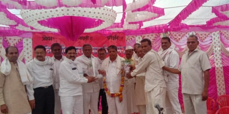 धडगाव येथे आदिवासी पावरा समाज विचार मंचच्या सभेत बालविवाहाला प्रतिबंधासह विविध ३३ ठराव पारित