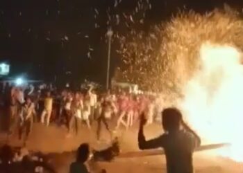 फत्तेपूर येथे होळीचा दांडा पडून बालिका जखमी