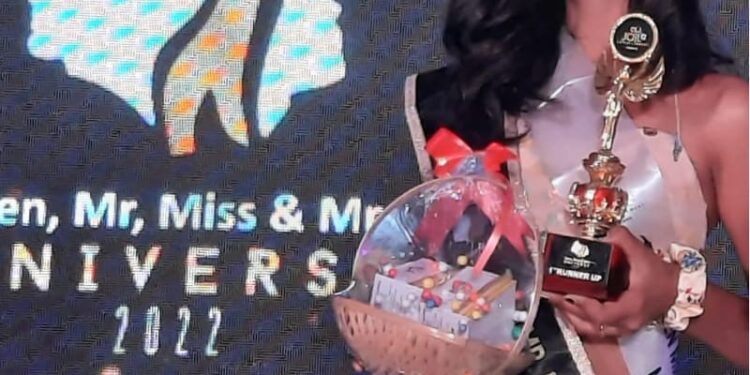 मलेशिया येथे होणाऱ्या आंतरराष्ट्रीय स्पर्धेत नंदुरबार शहरातील आदिवासी युवती शिफा पाडवी करणार रॅम्प वॉक