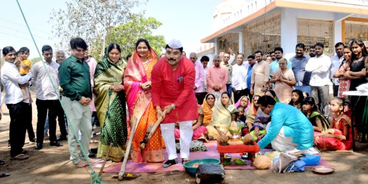 नवापूर येथे विविध विकास कामांचे आ.शिरीषकुमार नाईक यांच्या हस्ते भुमिपुजन