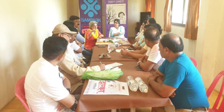 जिल्ह्यातील प्रत्येक विधानसभा मतदारसंघाच्या एका प्राथमिक आरोग्य केंद्राच्या परिसरातील वीस युवक-युवतीं होणार आरोग्य दूत