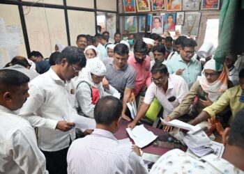 जिल्ह्यातील एसटीचे चार आगारातील ५१६ कर्मचारी रूजू, ३३० बसच्या फेर्‍या; प्रवाशांना दिलासा