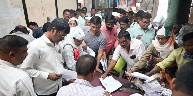 जिल्ह्यातील एसटीचे चार आगारातील ५१६ कर्मचारी रूजू, ३३० बसच्या फेर्‍या; प्रवाशांना दिलासा