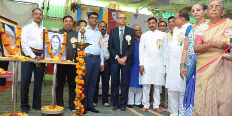 युवारंगातून मैत्री व बंधुभावाचा तरुणाईने प्रसार करावा :  कुलगुरू डॉ. व्ही.एल. माहेश्वरी