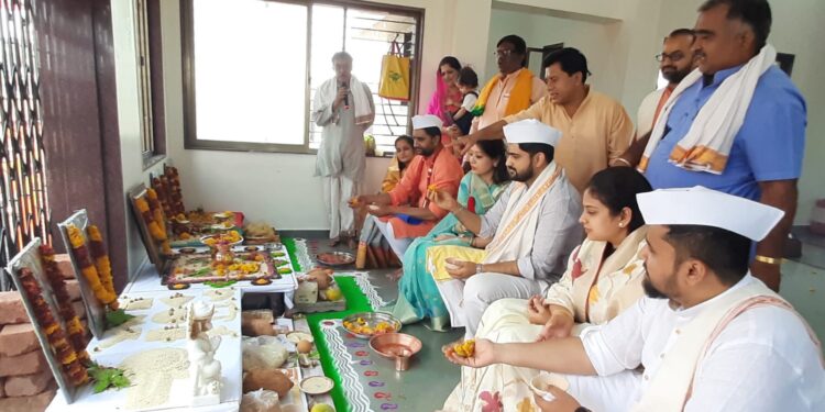 नंदूरबार येथे श्रीराम मंदिर प्राणप्रतिष्ठा निमित्त दिवसभर वेद मंत्रोच्चार,हवनासह धार्मिक विधी, उद्या मूर्त्यांची स्थापना,महाप्रसाद